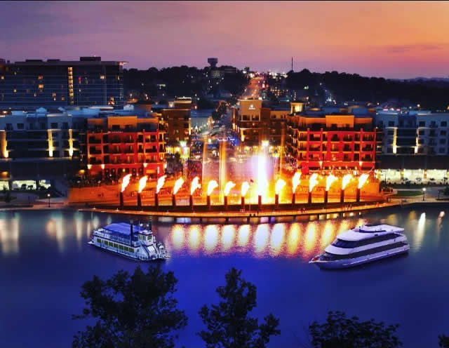 branson landing fountain