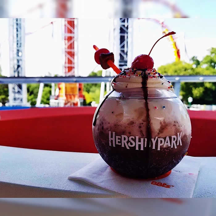 hersey_christine__giovanna_instagram hershey park sundae